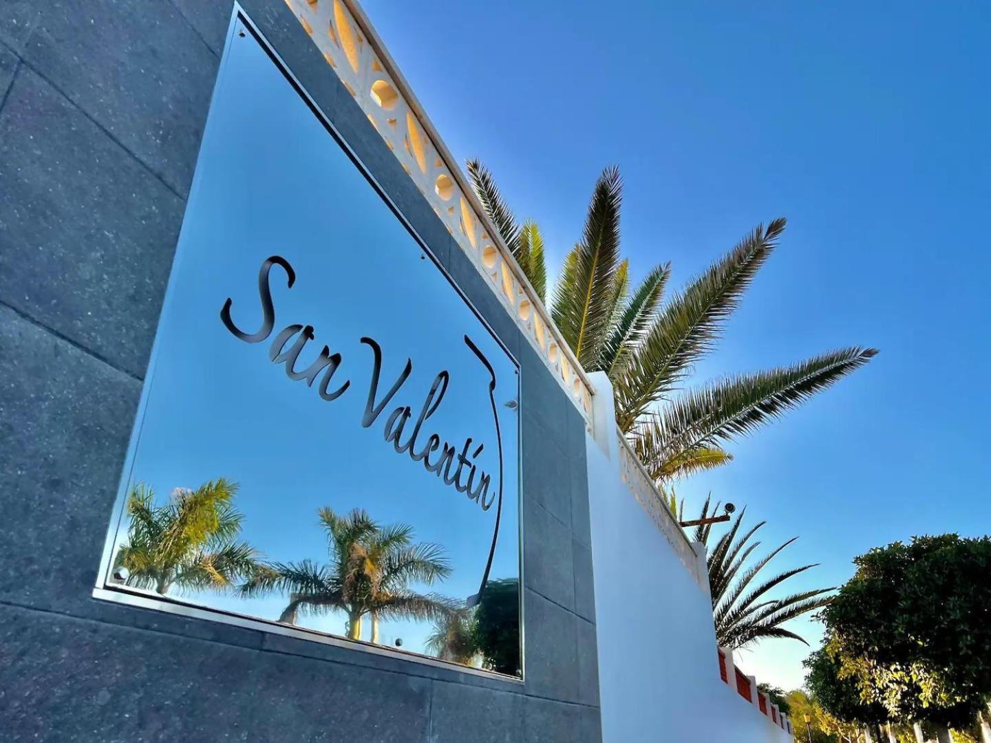 Sol Y Sal Con Vista A La Piscina (Adults Only) Corralejo Buitenkant foto